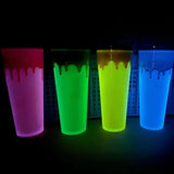 20 Pack China Warehouse 24oz Lava Glow In The Dark Plastic Cups with Coloful Lids and Straw Suitable for Halloween-CNDM